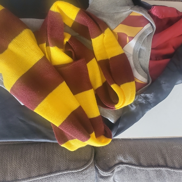 Baby Harry Potter - Picture 3 of 3